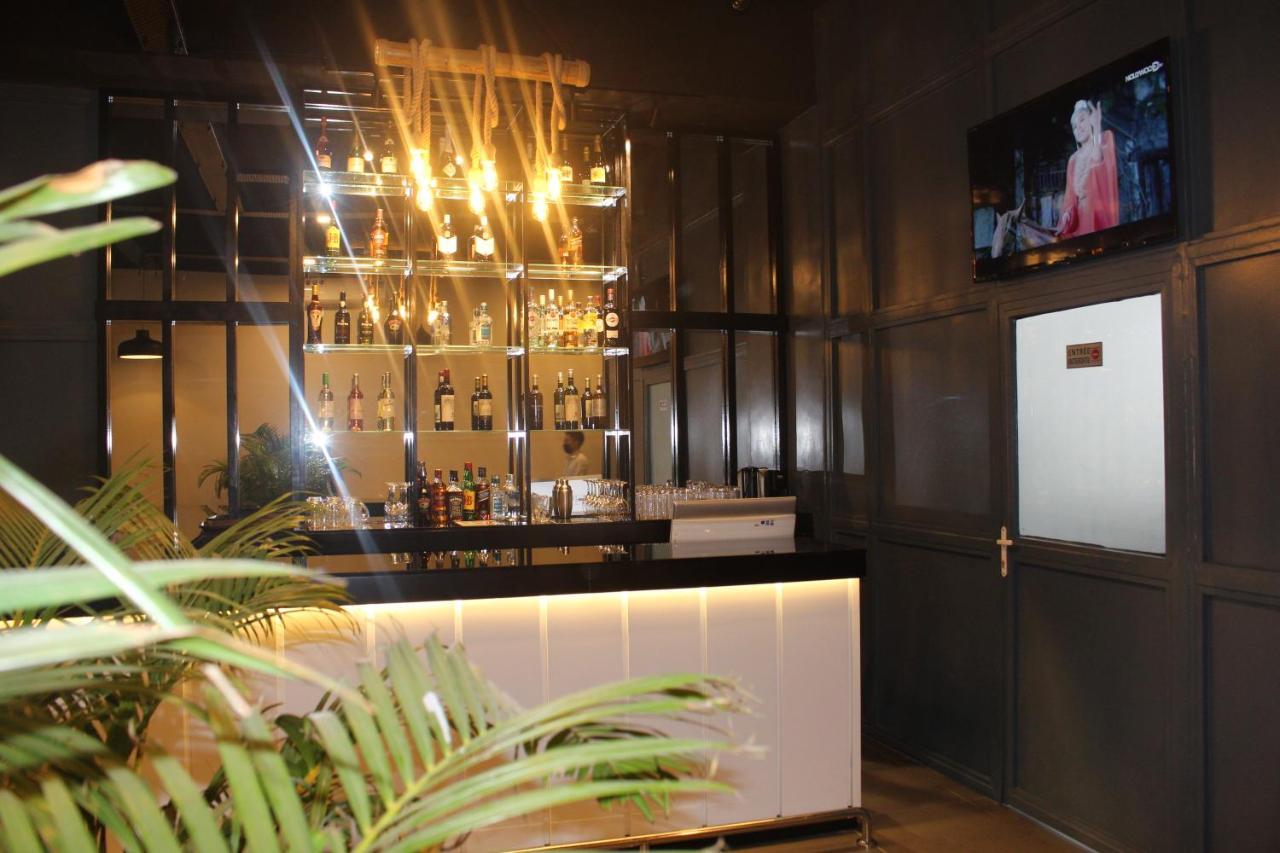 Ixoras Hotel Kinshasa Extérieur photo